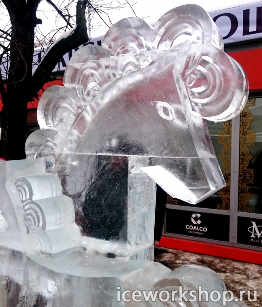 Фрагмент ледяной скульптуры